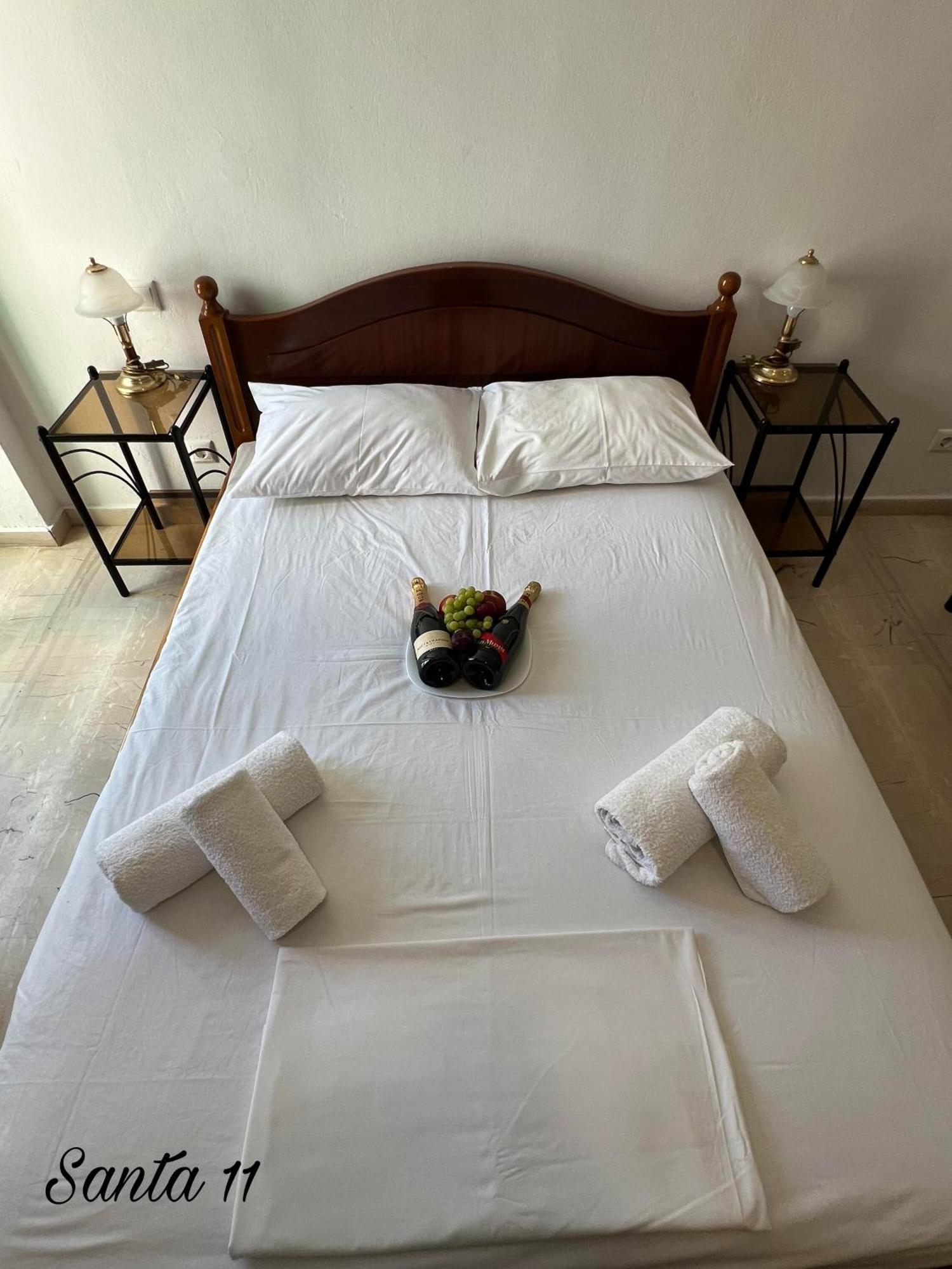 Hotel Santa Magia Kamári Zimmer foto